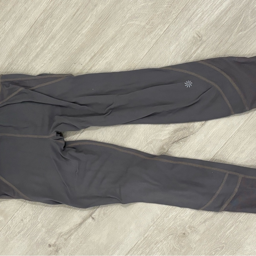 Super cute and athleta girls leggings